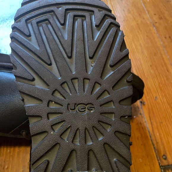 UGG Men’s Neumel Leather Lightweight Wool Lining Ankle Boots 1008908 dark brown - Picture 6 of 10